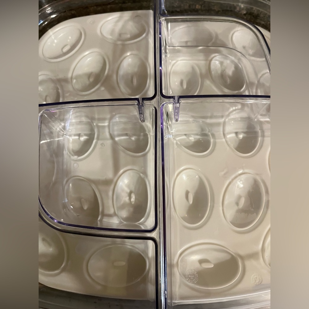 Pampered Chef Cool & Serve Veggie Deviled Egg Tray